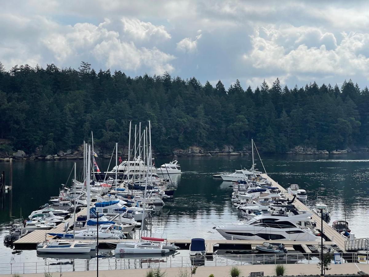 The Waterfront Suites And Marina Nanaimo Exteriör bild