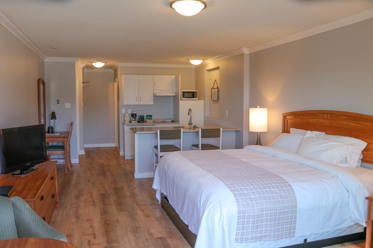 The Waterfront Suites And Marina Nanaimo Exteriör bild