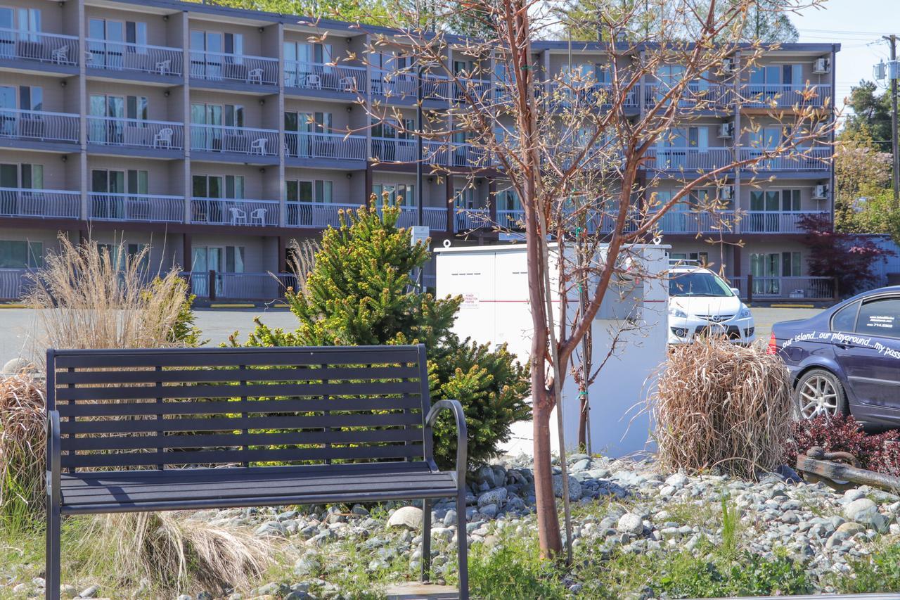 The Waterfront Suites And Marina Nanaimo Exteriör bild